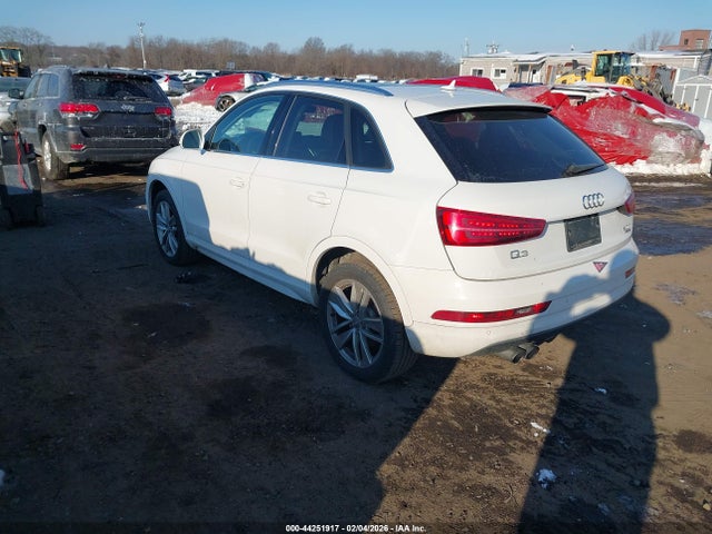 2016 AUDI Q3 WA1EFCFS7GR021362 Photo 2