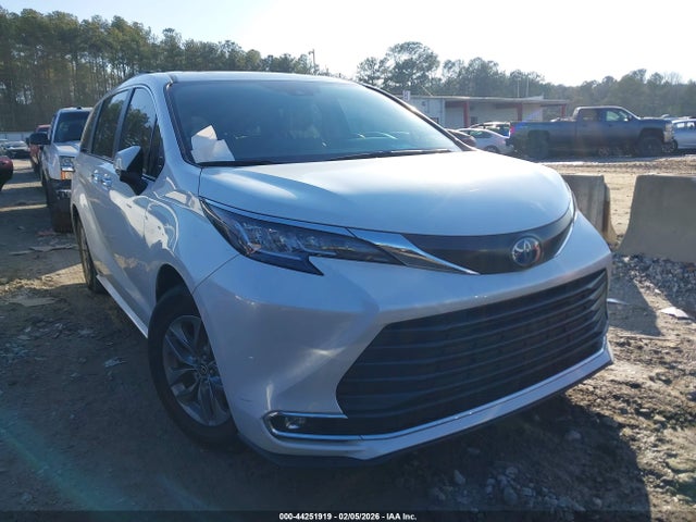 Aukcja sprzedaży 2022 Toyota Sienna Xle, vin: 5TDJRKEC5NS091585, numer aukcji: 44251919