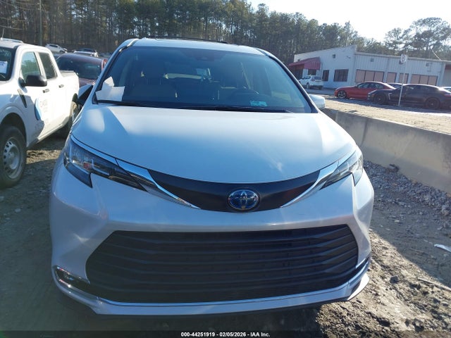 Aukcja sprzedaży 2022 Toyota Sienna Xle, vin: 5TDJRKEC5NS091585, numer aukcji: 44251919