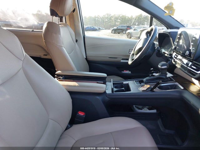 Aukcja sprzedaży 2022 Toyota Sienna Xle, vin: 5TDJRKEC5NS091585, numer aukcji: 44251919