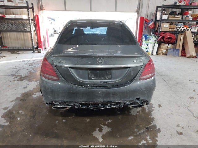 Aukcja sprzedaży 2017 Mercedes-benz C 300 4matic/luxury 4matic/sport 4matic, vin: 55SWF4KB4HU197040, numer aukcji: 44251926
