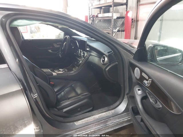 2017 MERCEDES-BENZ C 300 55SWF4KB4HU197040 Photo 4