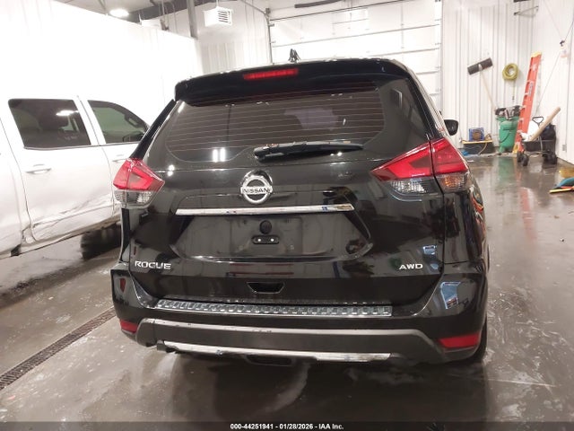 Nissan ROGUE S 2017 KNMAT2MV5HP573721 Image 17