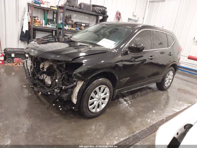 Nissan ROGUE S 2017 KNMAT2MV5HP573721 Image 2