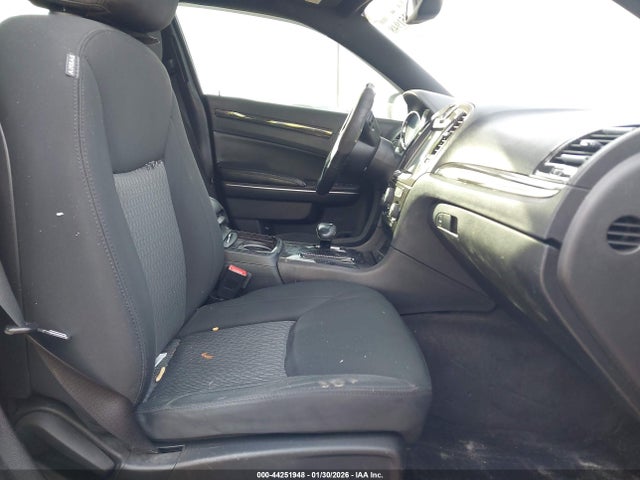 2012 CHRYSLER 300 2C3CCAAG4CH202074 Photo 4