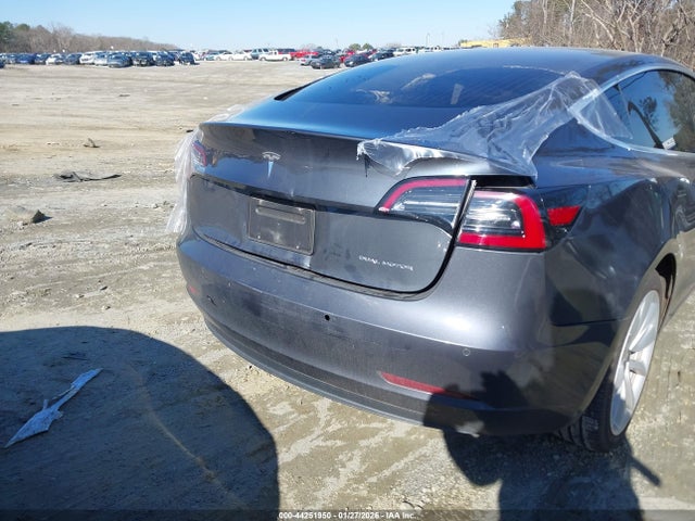 2019 TESLA MODEL 3 5YJ3E1EB9KF510382 Photo 5