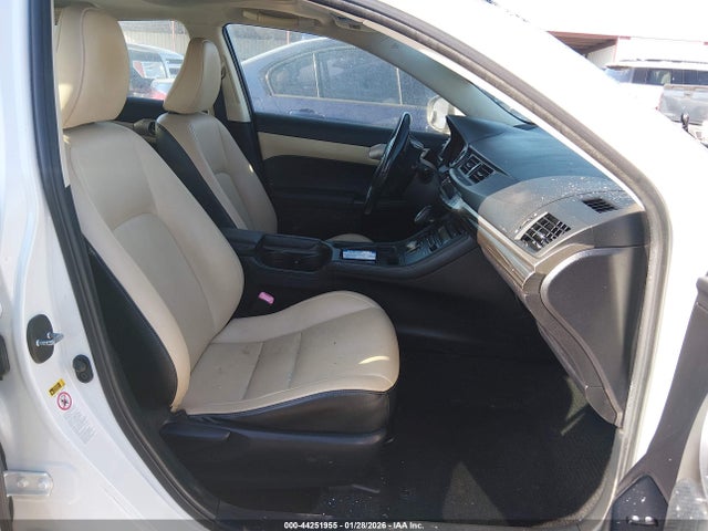 44251955 :رقم المزاد ، JTHKD5BH7E2191939 vin ، 2014 Lexus Ct 200h مزاد بيع