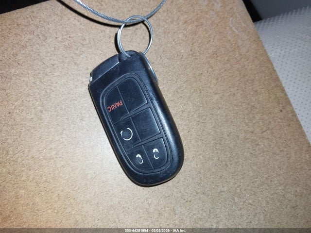 2015 RAM 2500 3C6UR5FL3FG606815 Photo 10