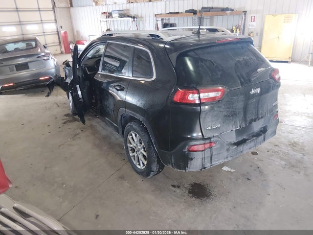 2016 JEEP CHEROKEE 1C4PJMCBXGW367110 Photo 2