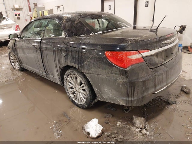 44252043 :رقم المزاد ، 1C3BCBFG9CN144898 vin ، 2012 Chrysler 200 Limited مزاد بيع
