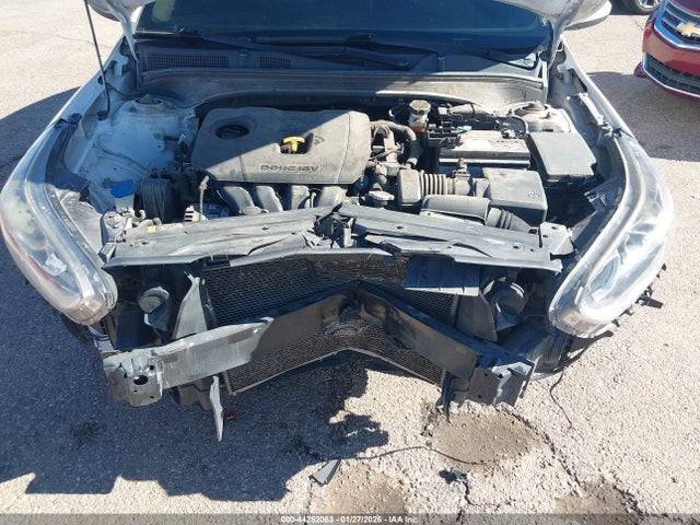 3KPF24AD2KE082966 KIA Forte Lxs