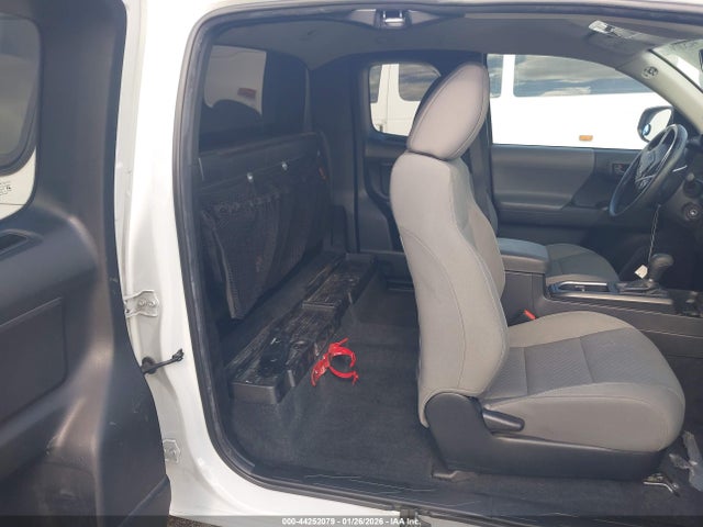 Aukcja sprzedaży 2022 Toyota Tacoma Sr, vin: 3TYRX5GN8NT048355, numer aukcji: 44252079