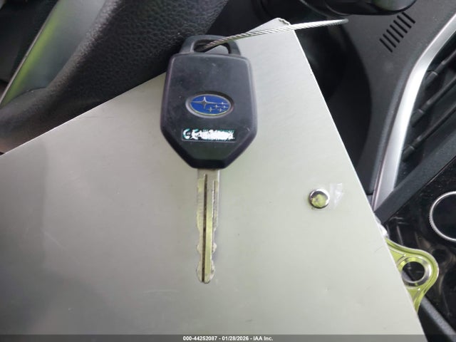 4S3GKAA63J3612999 Subaru Impreza 2.0i