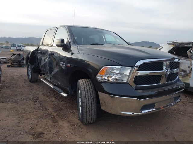 1C6RR6TT8KS509984 RAM 1500 Classic Slt 4x2 6&#039;4 Box