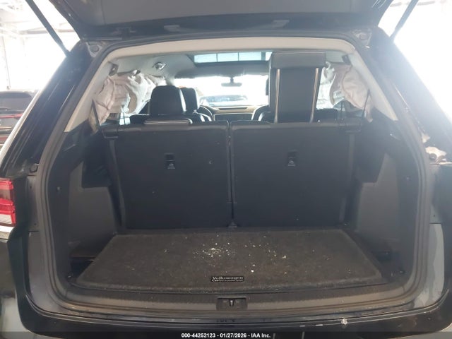 Продажа на аукционе авто 2022 Volkswagen Atlas 3.6l V6 Se W/technology, vin: 1V2KR2CA3NC554586, номер лота: 44252123