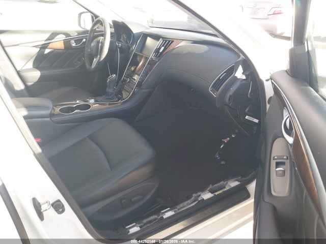 JN1EV7APXJM364760 Infiniti Q50 3.0t Luxe