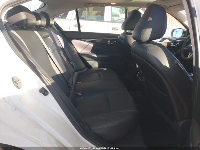 JN1EV7APXJM364760 Infiniti Q50 3.0t Luxe