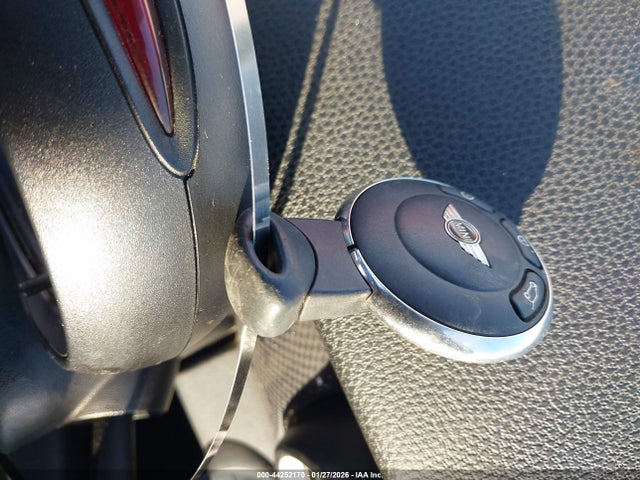 2012 MINI COOPER S WMWSV3C52CT387847 Photo 10