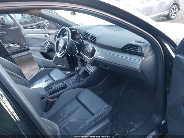 44252195 :رقم المزاد ، WA1EECF3XN1147108 vin ، 2022 Audi Q3 Premium Plus 45 Tfsi S Line Quattro Tiptronic مزاد بيع