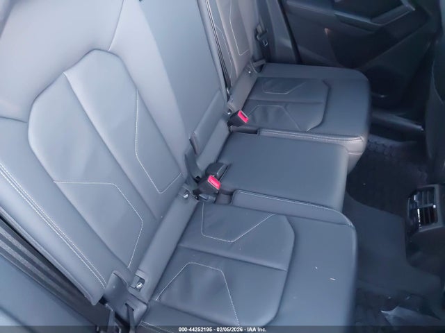 44252195 :رقم المزاد ، WA1EECF3XN1147108 vin ، 2022 Audi Q3 Premium Plus 45 Tfsi S Line Quattro Tiptronic مزاد بيع
