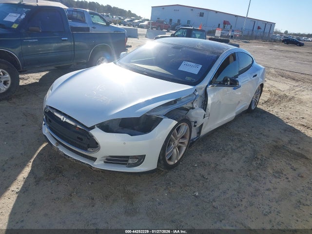 2013 TESLA MODEL S 5YJSA1CP9DFP20778 Photo 1