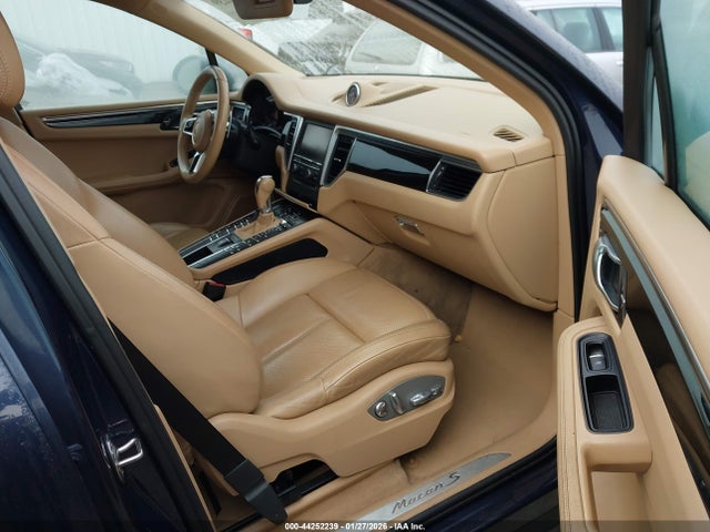 2015 PORSCHE MACAN WP1AB2A5XFLB53169 Photo 4