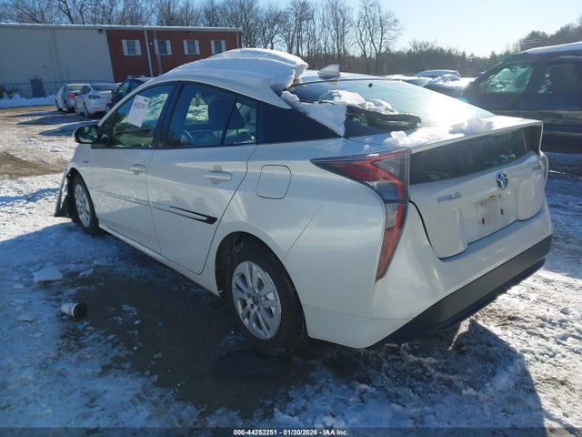 2016 TOYOTA PRIUS JTDKBRFU1G3000275 Photo 2