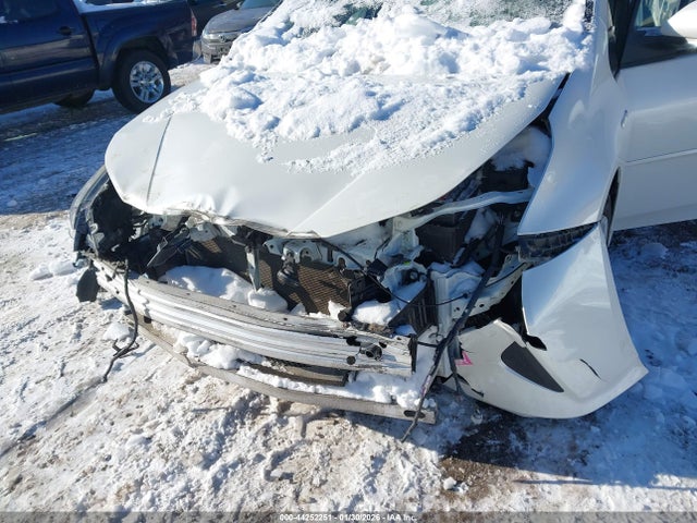 2016 TOYOTA PRIUS JTDKBRFU1G3000275 Photo 5