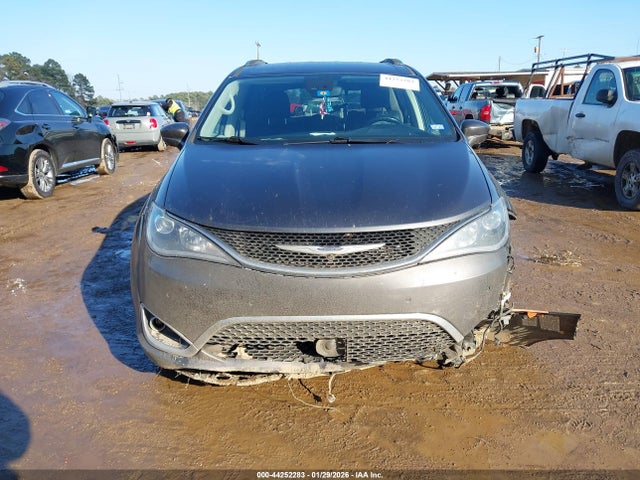 Aukcja sprzedaży 2020 Chrysler Pacifica Touring L Plus, vin: 2C4RC1EG4LR127015, numer aukcji: 44252283