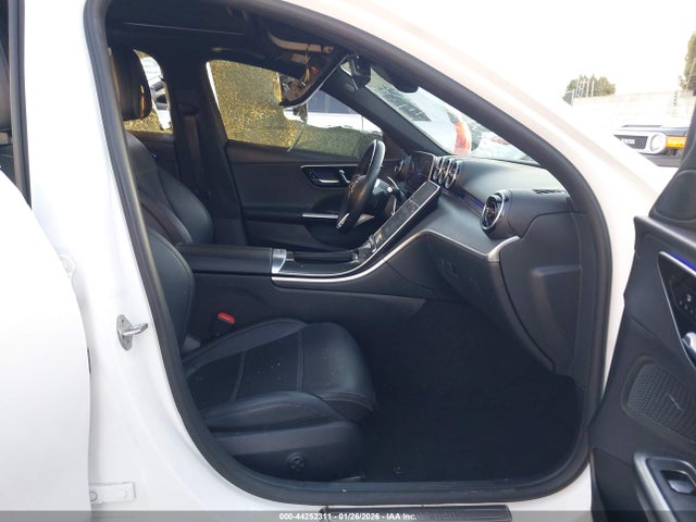 W1KAF4GB7NR052672 Mercedes-Benz C 300 Sedan