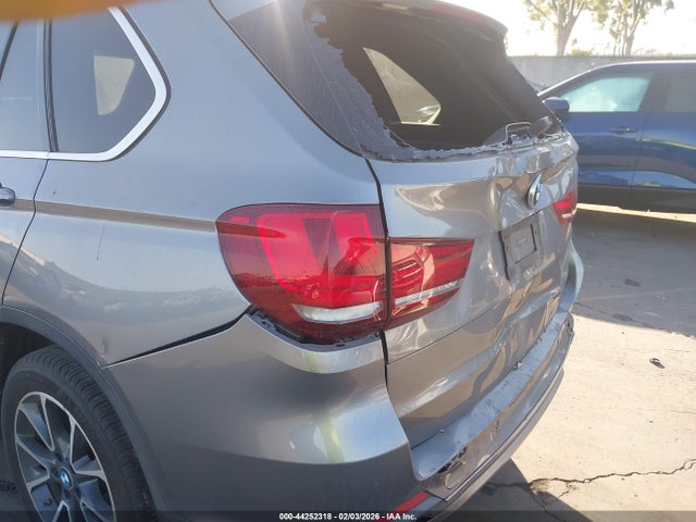 44252318 :رقم المزاد ، 5UXKR0C55H0V67711 vin ، 2017 Bmw X5 Xdrive35i مزاد بيع