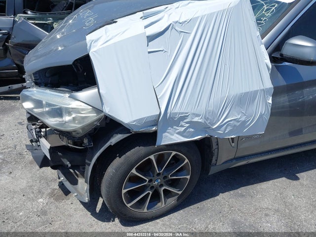 44252318 :رقم المزاد ، 5UXKR0C55H0V67711 vin ، 2017 Bmw X5 Xdrive35i مزاد بيع