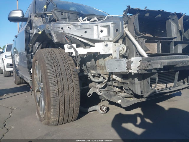 44252318 :رقم المزاد ، 5UXKR0C55H0V67711 vin ، 2017 Bmw X5 Xdrive35i مزاد بيع