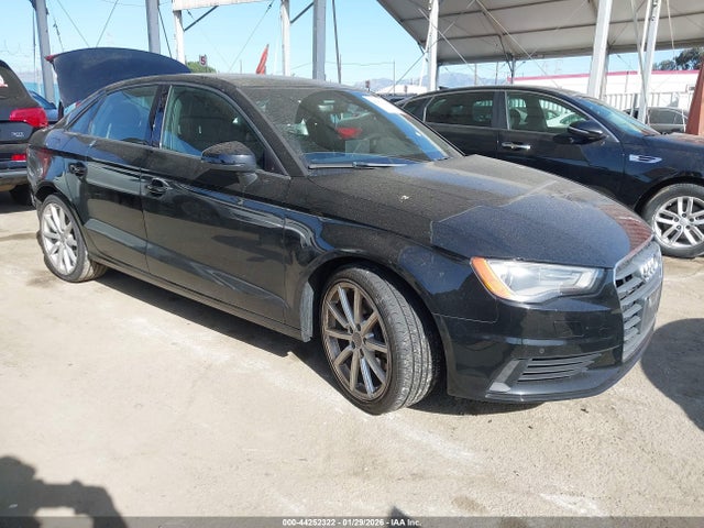2016 AUDI A3 WAUA7GFF6G1012286 Photo 0