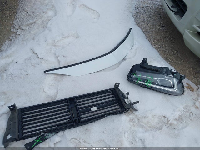 44252347 :رقم المزاد ، KL4MMGSL2MB164022 vin ، 2021 Buick Encore Gx Awd Essence مزاد بيع
