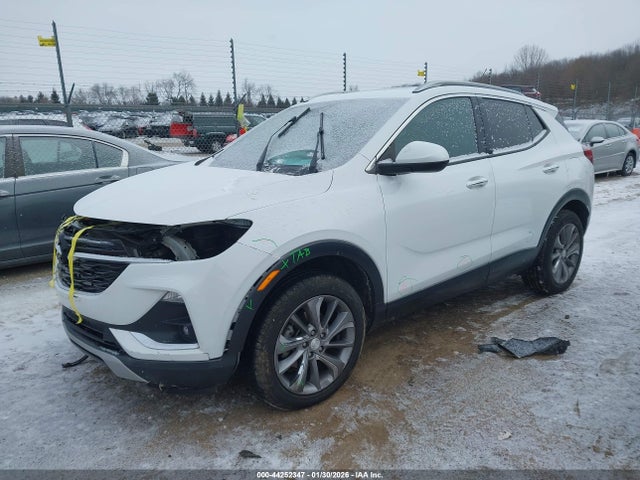 44252347 :رقم المزاد ، KL4MMGSL2MB164022 vin ، 2021 Buick Encore Gx Awd Essence مزاد بيع
