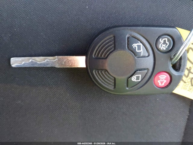 1FADP3M20HL308411 Ford FOCUS SEL