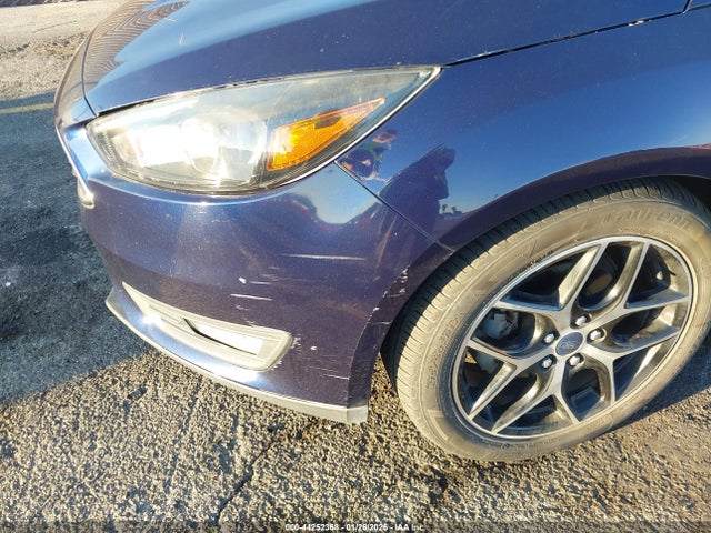 1FADP3M20HL308411 Ford FOCUS SEL