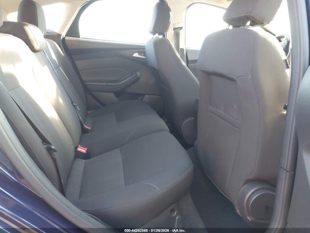 1FADP3M20HL308411 Ford FOCUS SEL