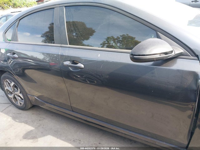 3KPF54AD7RE835618 KIA Forte Gt-line