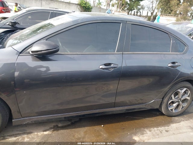 3KPF54AD7RE835618 KIA Forte Gt-line