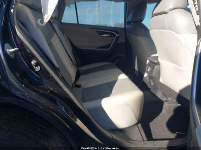 Toyota Rav4 Xle Premium 2021 2T3C1RFVXMC140335 Image 8