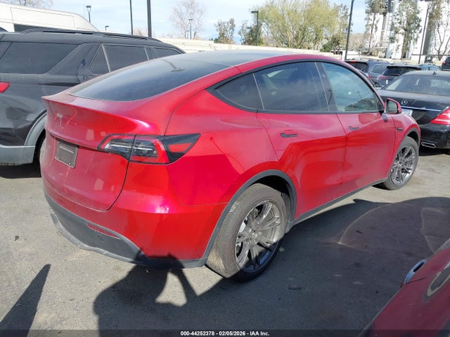 7SAYGDED0SF315311 Tesla Model Y Long Range Dual Motor Rear-wheel Drive