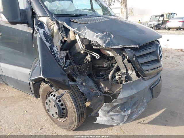 WD3PF1CD3HP550887 Mercedes-Benz Sprinter 3500 High Roof V6