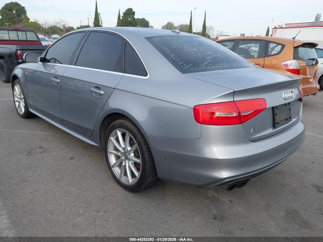 2016 AUDI A4 WAUAFAFL1GN017118 Photo 2