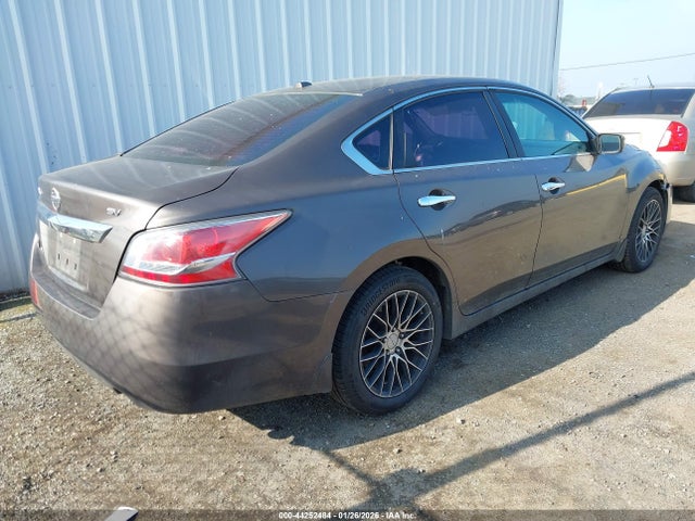 Nissan Altima 2.5 Sv 2015 1N4AL3AP1FC221502 Image 4