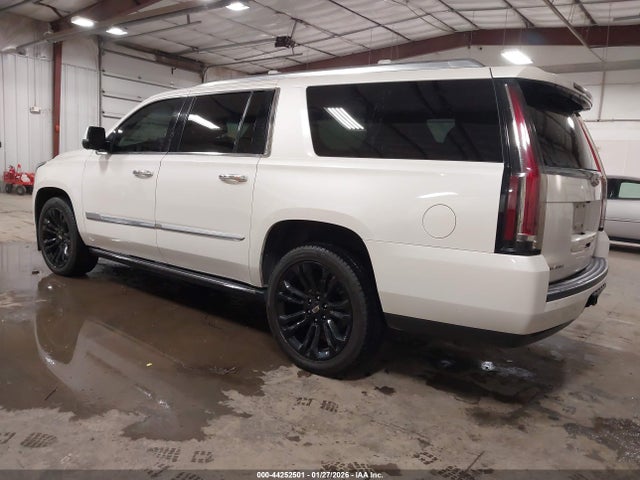 2015 CADILLAC ESCALADE ESV 1GYS4UKJ1FR656510 Photo 2