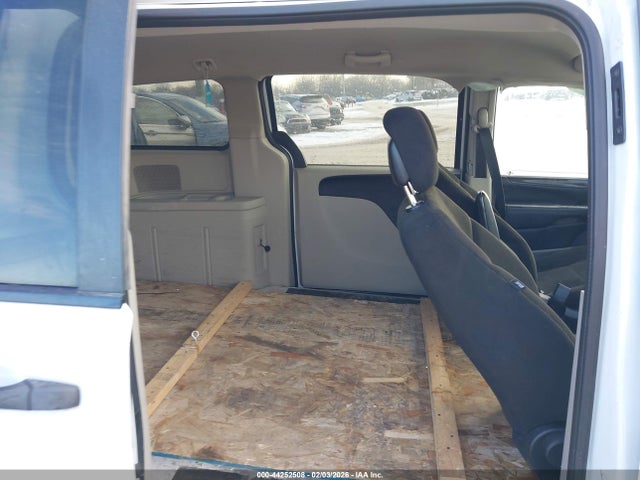 Продаж на аукціоні авто 2015 Ram Cargo Tradesman, vin: 2C4JRGAG9FR679828, номер лоту: 44252508