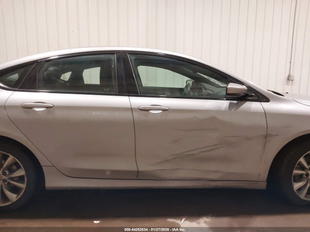 Продажа на аукционе авто 2015 Chrysler 200 S, vin: 1C3CCCBB4FN614344, номер лота: 44252534