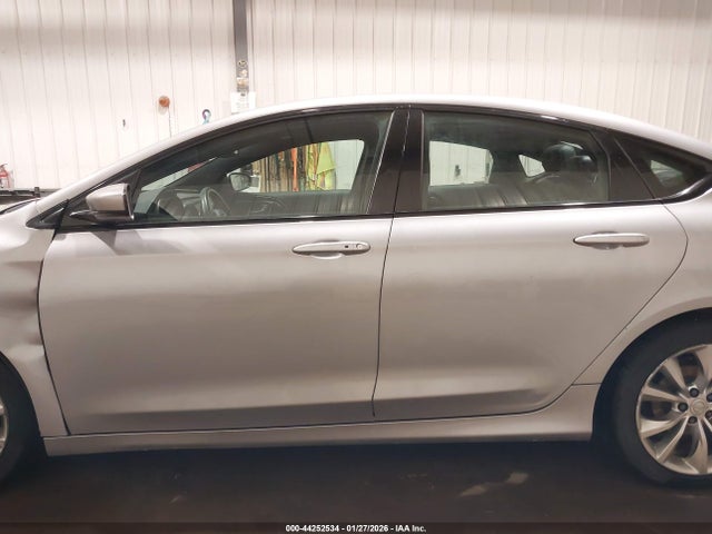 Продажа на аукционе авто 2015 Chrysler 200 S, vin: 1C3CCCBB4FN614344, номер лота: 44252534